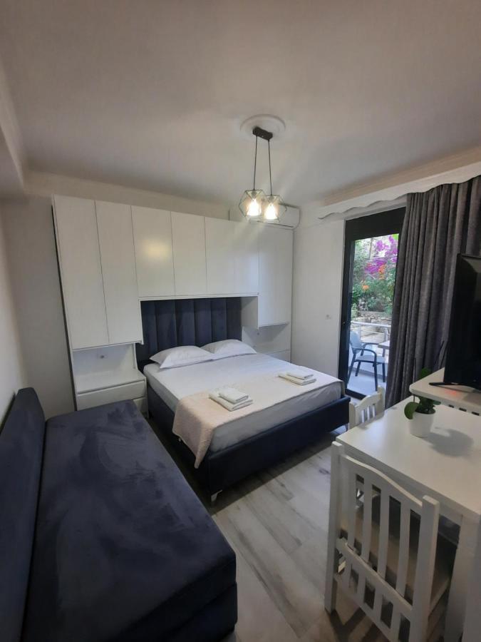 Nora'S Guesthouse Sarandë 外观 照片