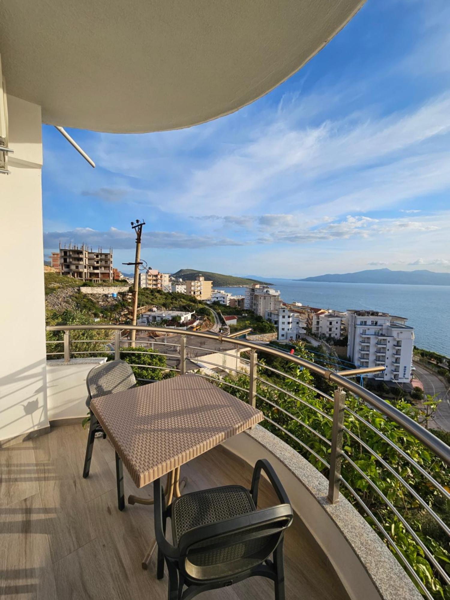 Nora'S Guesthouse Sarandë 外观 照片